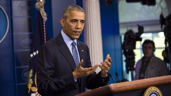 Usa, Obama contro i bandi di Trump: i nostri valori sono in pericolo