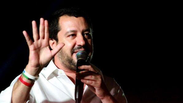 Salvini: "Autostrade si vergogni, avanti con revoca concessioni"