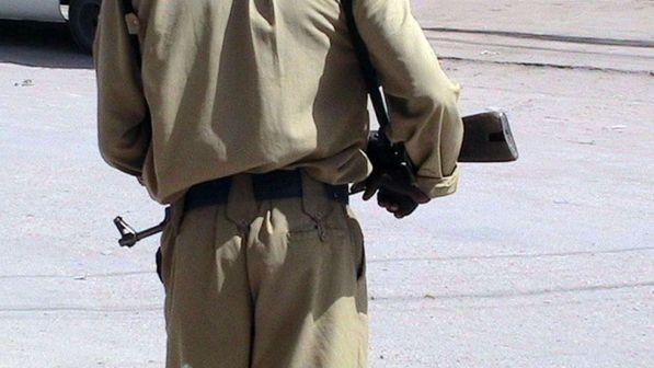 Somalia, potente leader Al Shabaab si consegna al governo