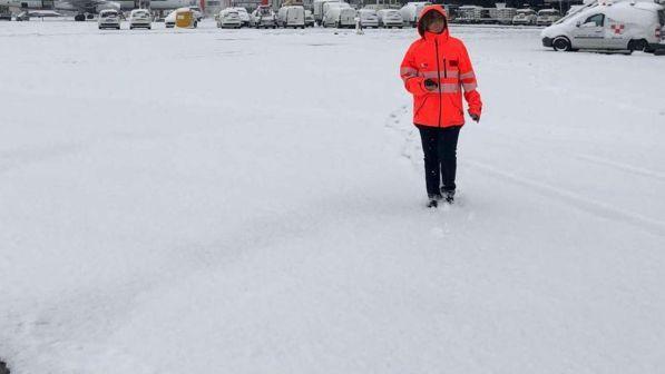 Neve e ghiaccio, sindaco di Napoli: scuole chiuse anche domani