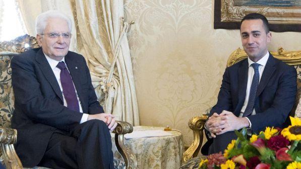 Governo, Di Maio va da Mattarella: "Vogliamo continuare" | Il leader M5s chiede "compattezza" a Salvini