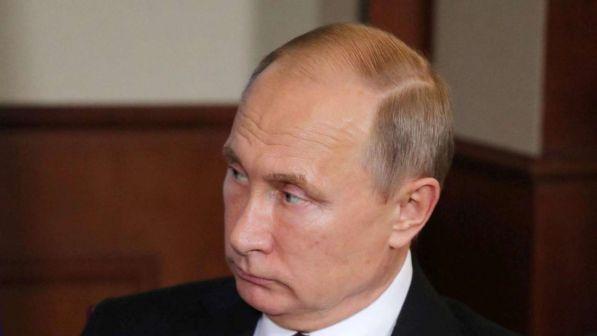 Russia, Putin: "Nessun ritiro immediato delle truppe dalla Siria"