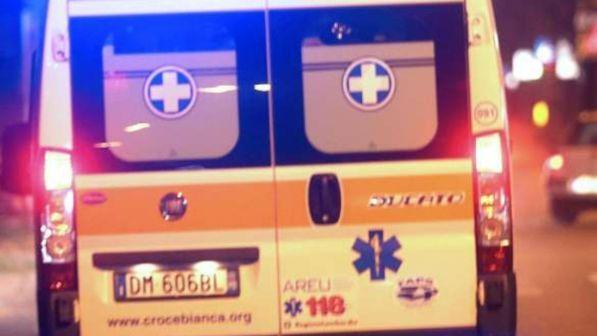 Auto precipita in un dirupo a Salerno, quattro feriti gravi