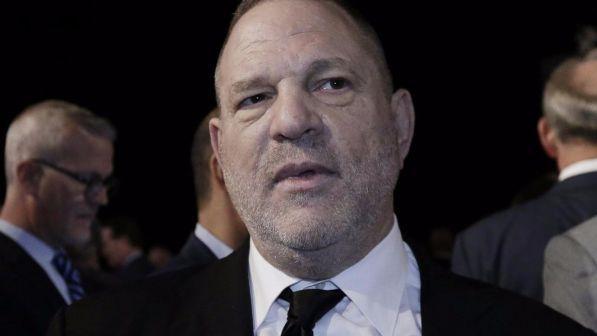 "Trent'anni di molestie sessuali", licenziato produttore Harvey Weinstein