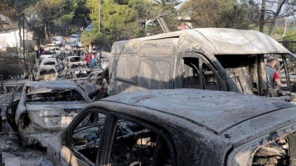 Roghi Grecia, morta donna in ospedale: vittime salgono a 94