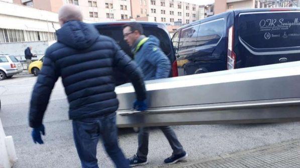 Discoteca, si indaga su chi ha spruzzato lo spray e sovraffollamento