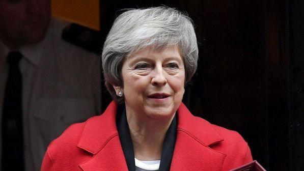 Brexit, May: bocciatura piano violerebbe fiducia in democrazia