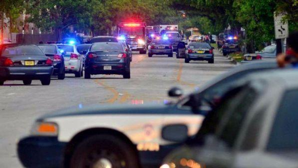 Florida, ucciso poliziotto a Orlando: killer armato in fuga
