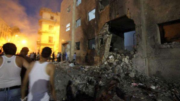 Libia, autobomba a Bengasi: almeno 6 morti e 20 feriti