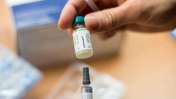 Epidemia di morbillo in una contea di New York, luoghi pubblici vietati ai bambini non vaccinati