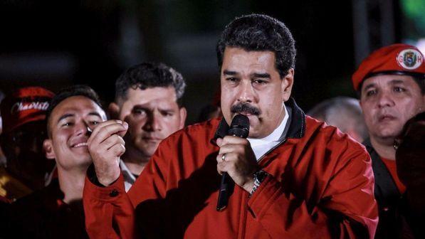 Venezuela, Maduro respinge sanzioni Usa: "Sono presidente libero"