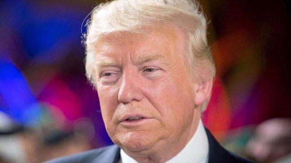Usa, Trump: media corrotti, forse andrebbero tolte credenziali