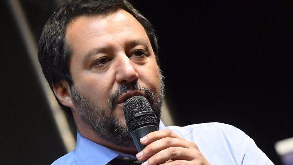 Migranti, Salvini: "Accolto Maersk perché abbiamo cuore buono"