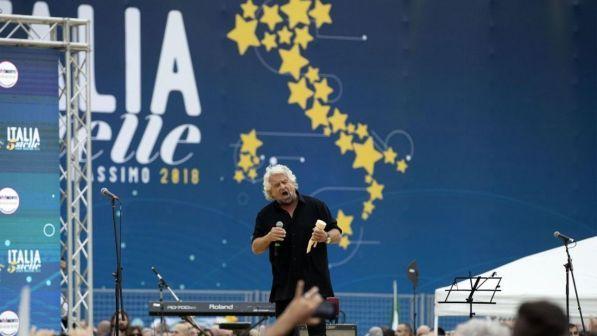 Elio a Grillo: "Le sue parole sull'autismo non mi fanno ridere ma arrabbiare"