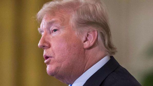 Dazi, Trump: "Segnali positivi su accordo con Cina"