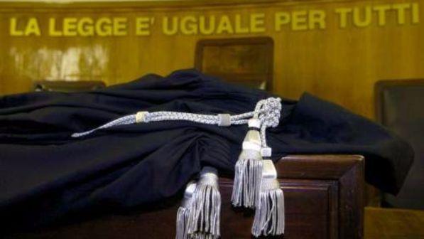 Sesso con minori, presentatore tv Fumagalli condannato a 2 anni