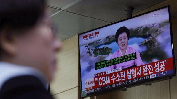 NordCorea, allarme da Seul: "Spostato sulla costa missile intercontinentale"