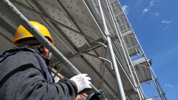 Dipendenti di azienda italiana bloccati in Kuwait: come in ostaggio