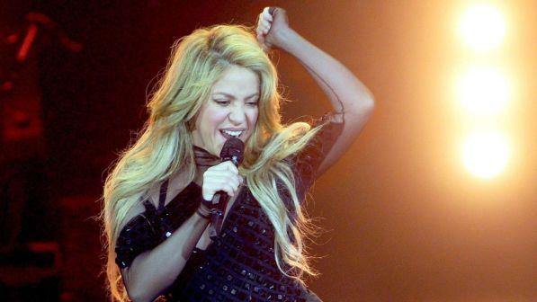 Spagna, Shakira, accusata di frode fiscale, comparirà in tribunale il 12 giugno