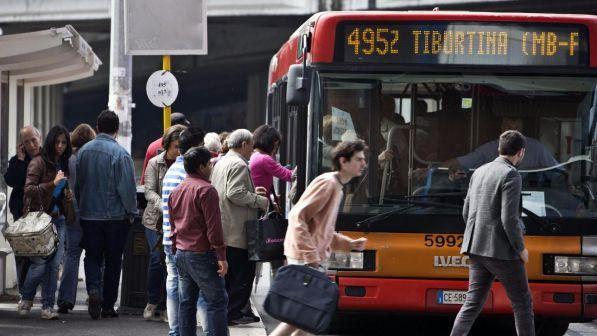 Sciopero dei trasporti, a Roma chiuse metro A e C: traffico in tilt