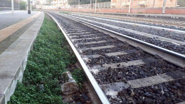 Domodossola, due uomini travolti da un treno: uno è morto