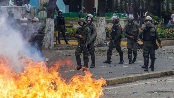 Usa e Colombia "uniti" per riportare la democrazia in Venezuela