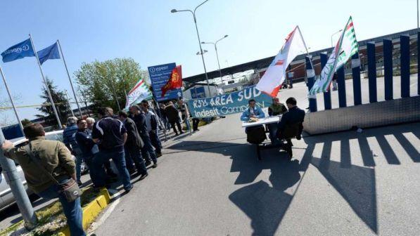 Whirlpool, Patuanelli interrompe incontro con ad La Morgia