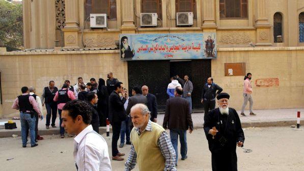 Egitto: sventato attacco terroristico in una chiesa a Il Cairo