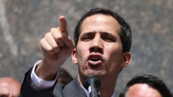 Venezuela, Guaidò: "Gli aiuti umanitari arriveranno il 23 febbraio"
