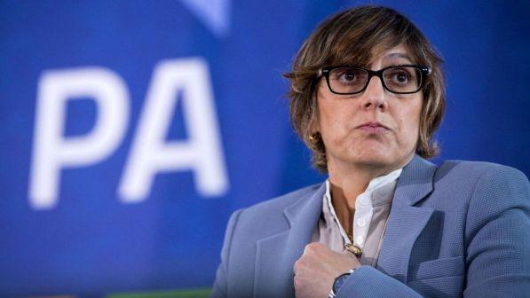 Scuola, la Bongiorno dà l'ok al contratto dei presidi: +160 euro