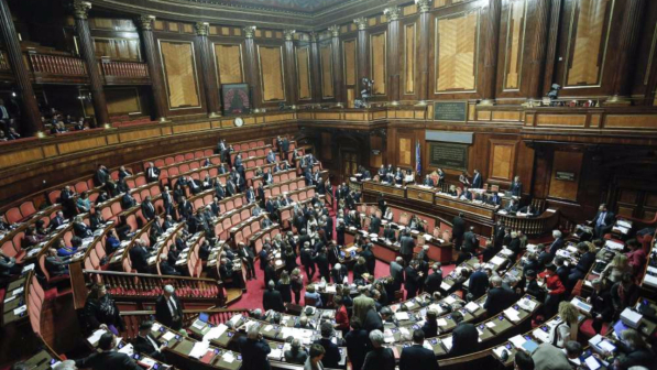 Scuola, l'Aula del Senato approva decreto con 168 sì e 90 no