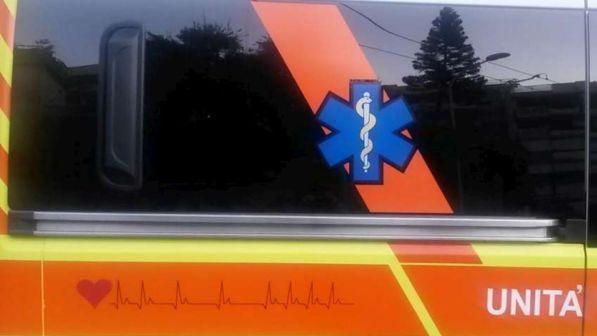 Roma, esplosione su una barca a Fiumicino: tre feriti