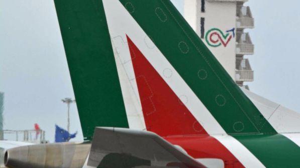 Alitalia, fonti Mise: da commissari proposta proroga fino al 15/10