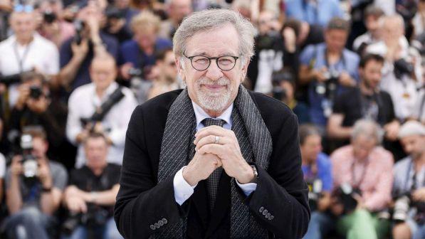 Steven Spielberg re del botteghino, i suoi film hanno superato i 10 miliardi di dollari