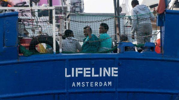 Conte: Lifeline attracca a Malta, Italia accoglierà quota migranti