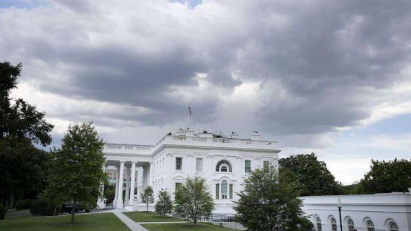 Usa, lo shutdown di Trump è il più lungo della storia: disagi in aeroporti e parchi