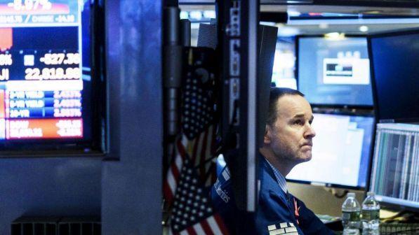Wall Street chiude in negativo: Dow Jones -2,36%, Nasdaq -3%