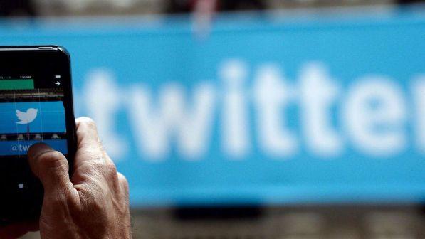 Russiagate, Twitter sospende 200 account: anche tv filo Cremlino