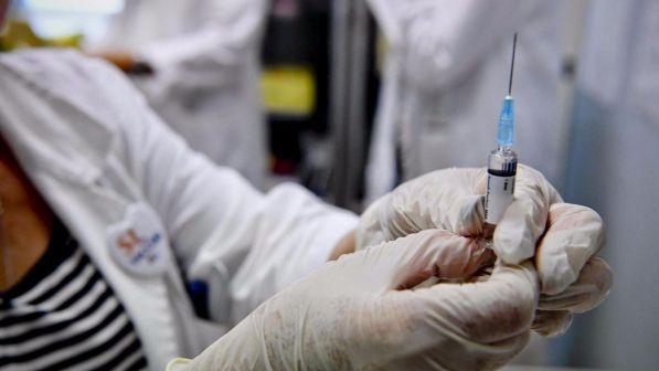 Vaccini mortali? Il ministero della Salute denuncia il Codacons per procurato allarme