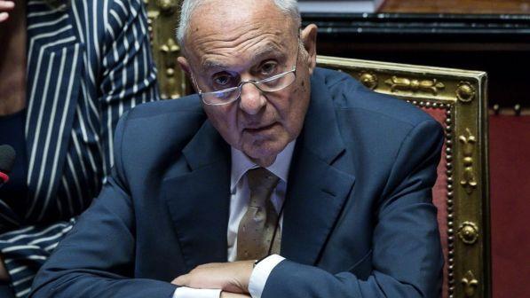 Savona: "Bocciatura? Rimanderemo la manovra identica a Bruxelles"