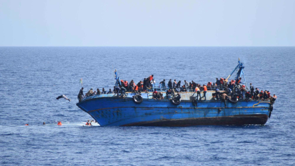 Migranti, 237 nuovi arrivi al porto di Catania: 49 minori e 20 donne
