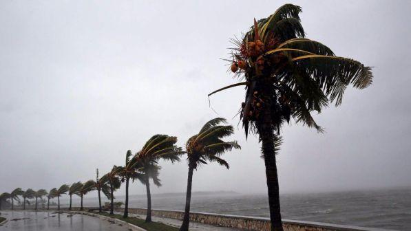 Irma, l'uragano si rafforza, di nuovo categoria 4