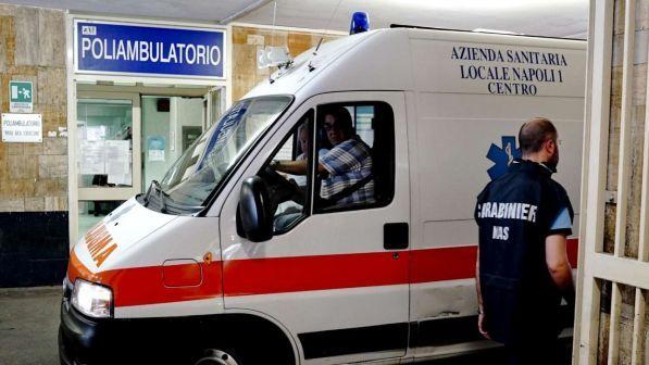 Madre di alunno prende a schiaffi una maestra nel Napoletano