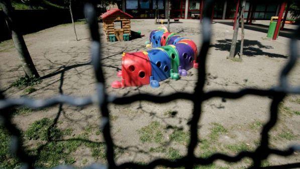 Roma, asilo elimina festa del papà e della mamma per le coppie gay