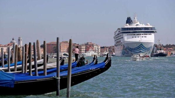Grandi navi a Venezia, Capitaneria aggiorna norme di sicurezza