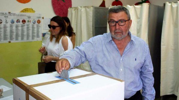 Trapani, procura ricorre su libertà a candidato sindaco Mimmo Fazio