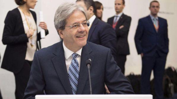 Gentiloni riceve premier Abe: G7 dia messaggio contro protezionismo