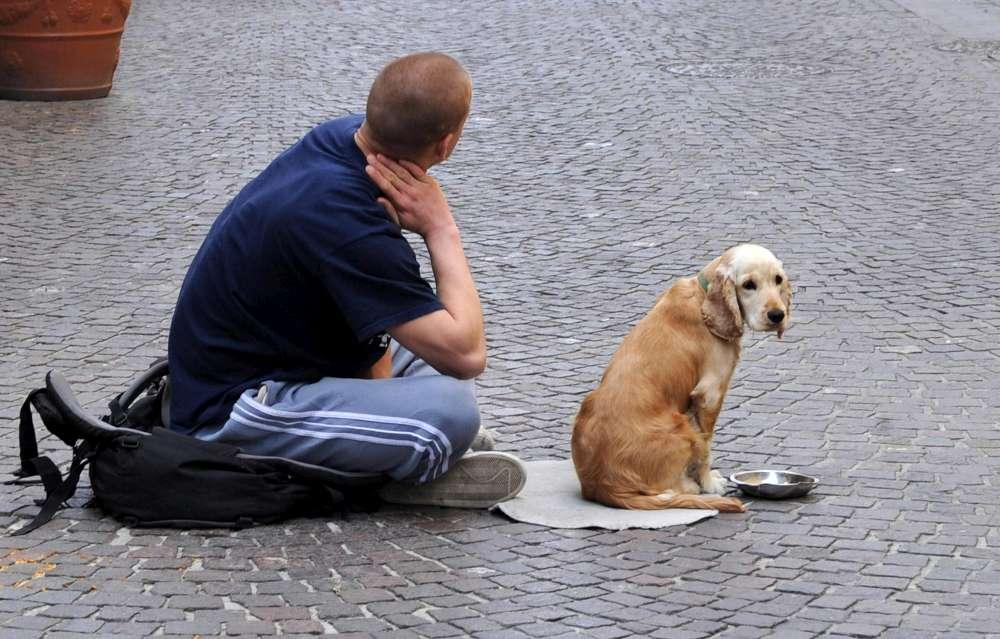 Povertà: le persone in grave difficoltà economica in Italia