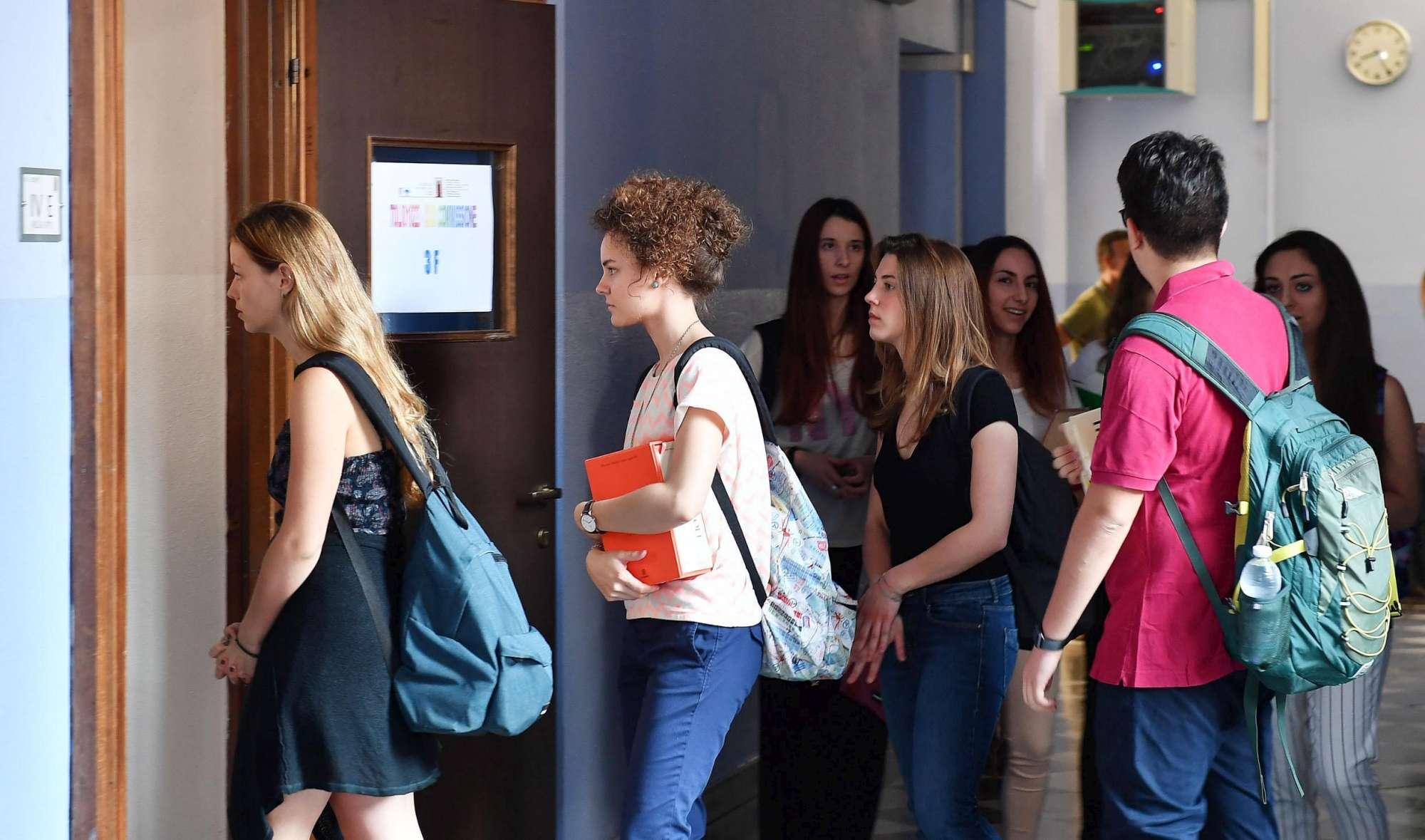 Voto di maturità: i 100 e lode fanno Ingegneria, i 60 Economia