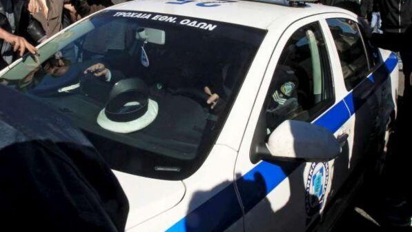 Grecia, deputato Alba dorata invoca golpe: in fuga e ricercato